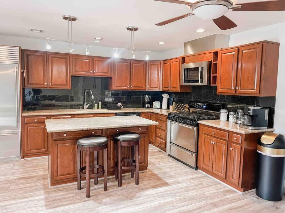 *Entertainment Villa* 5Min To Strip Optional Heated Pool Jacuzzi! Las Vegas Exteriör bild