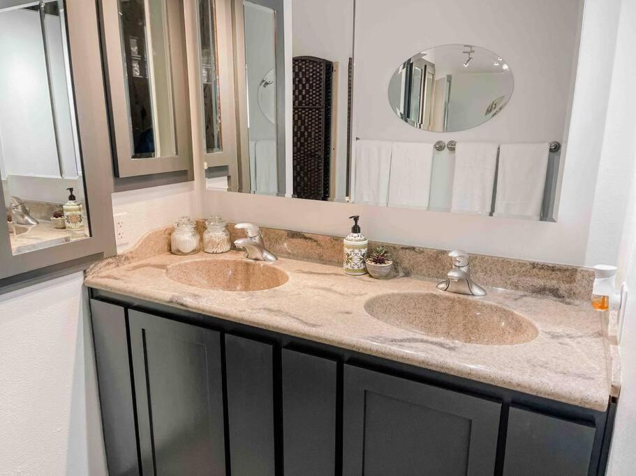 *Entertainment Villa* 5Min To Strip Optional Heated Pool Jacuzzi! Las Vegas Exteriör bild