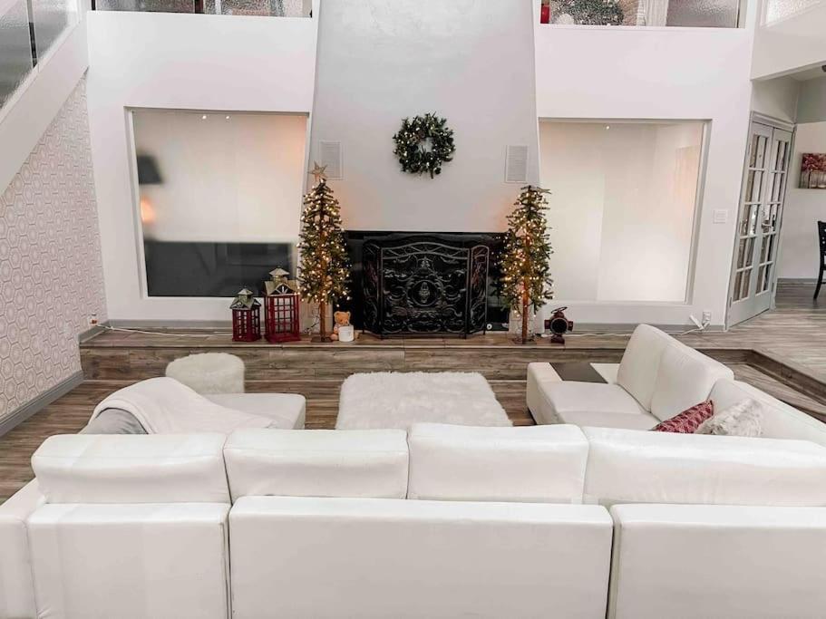 *Entertainment Villa* 5Min To Strip Optional Heated Pool Jacuzzi! Las Vegas Exteriör bild