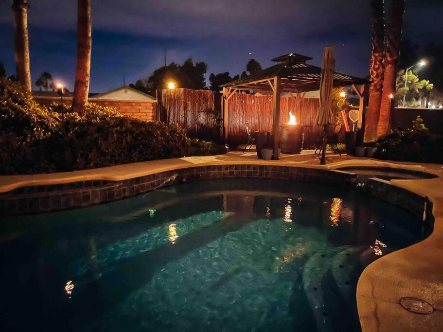 *Entertainment Villa* 5Min To Strip Optional Heated Pool Jacuzzi! Las Vegas Exteriör bild