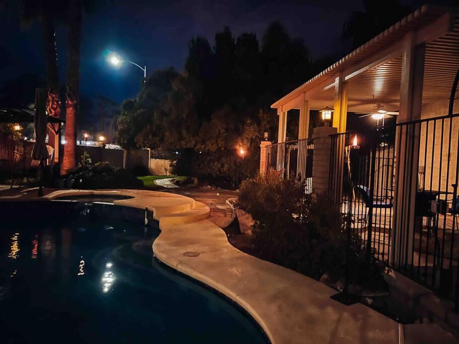 *Entertainment Villa* 5Min To Strip Optional Heated Pool Jacuzzi! Las Vegas Exteriör bild